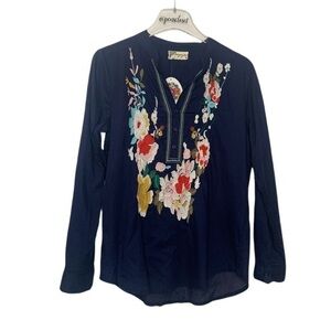 New Magazine Boho Embroidered Lightweight  Embroidered Floral Top